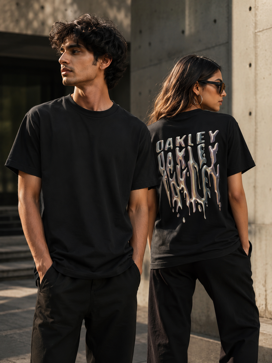 Oakley Liquid Chrome T-Shirt (Unisex Supima)